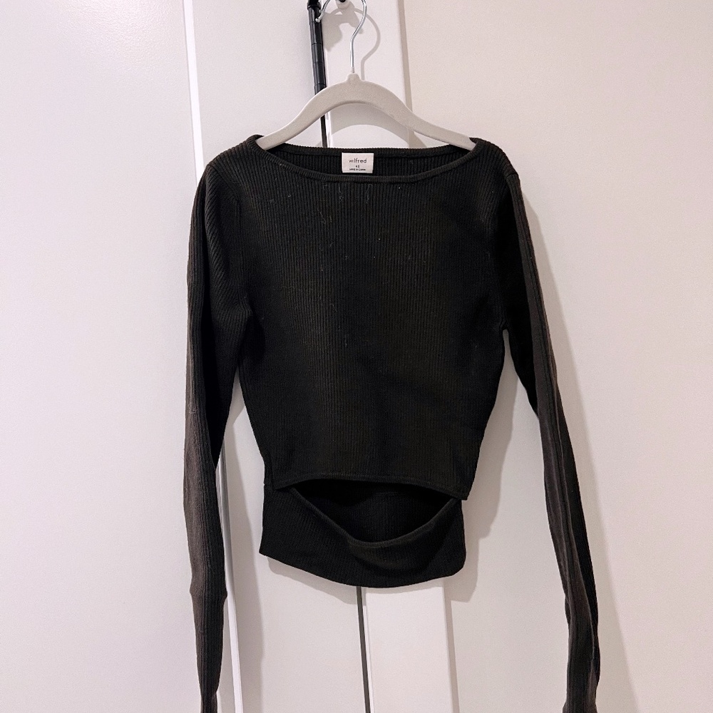 NWOT ARITZIA WILFRED Cropped Sweater